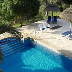  Apartment Del Golfo Urio With Swimming Pool Shared By The Two